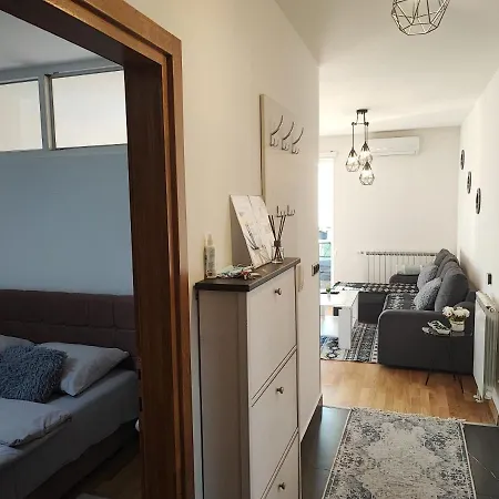 Apartment Bulevar & Free Garage *